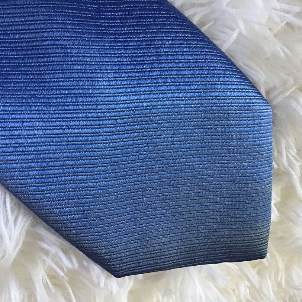 Nautica Neck Tie Blue 3 Inches Wide 100% Silk - Picture 2 of 6